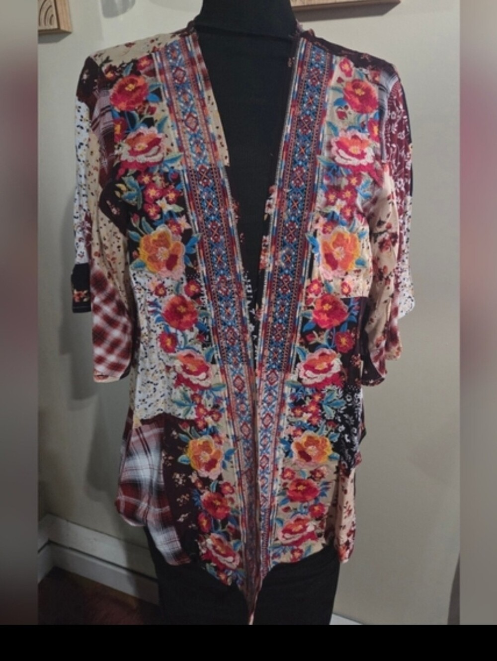Floral Multicolor Kimono Cardigan - Picture 6 of 7